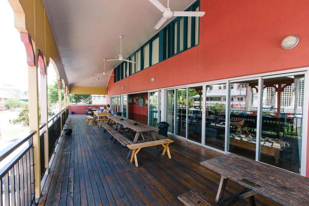 Global Backpackers Cairns Central Eksteriør bilde
